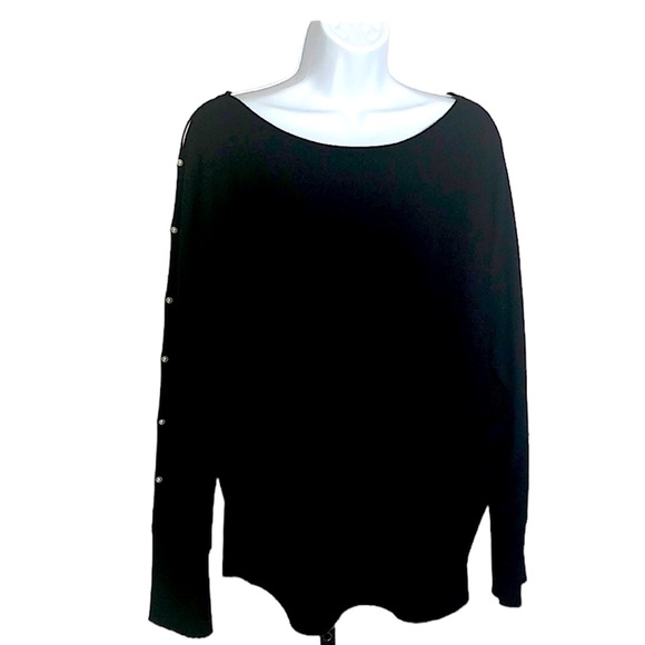 Adrienne Vittadini Black Sweater w/pearl buttons on sleeve L - Picture 1 of 9